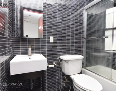 8 West 108th Street - Photo Thumbnail 5