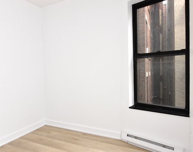8 West 108th Street - Photo Thumbnail 2