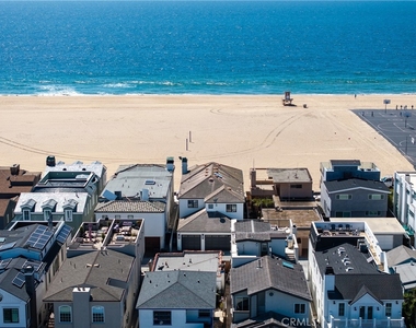 1228 W Oceanfront - Photo Thumbnail 2