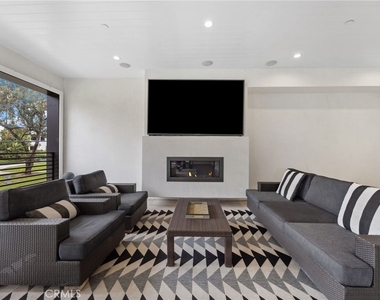 2801 Bayside Drive - Photo Thumbnail 40