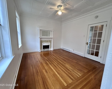 290 2nd Avenue - Photo Thumbnail 10