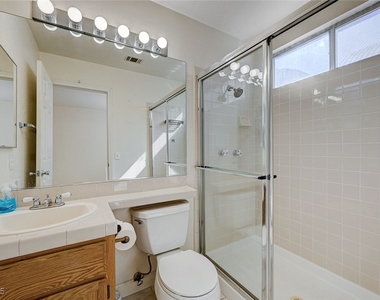 267 Bluefield Lane - Photo Thumbnail 20
