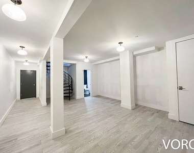 1112 Halsey Street - Photo Thumbnail 3