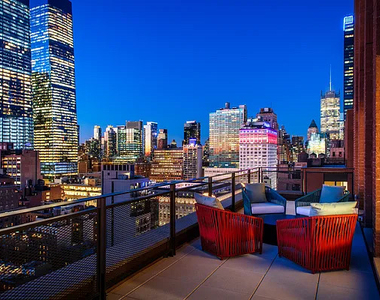 211 W 29th street - Photo Thumbnail 3