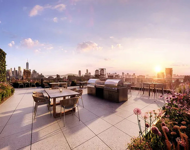 211 W 29th street - Photo Thumbnail 8