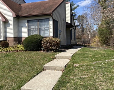 107 Westchester Drive - Photo Thumbnail 5