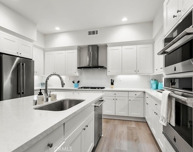 3440 Doheny Way - Photo Thumbnail 8