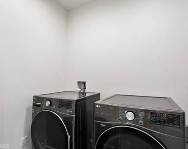 3440 Doheny Way - Photo Thumbnail 25