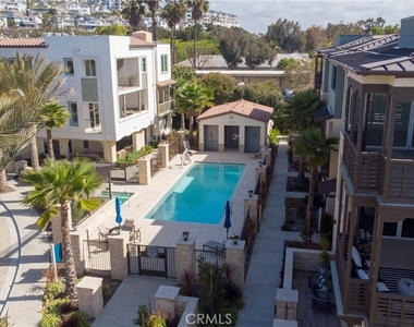 3440 Doheny Way - Photo Thumbnail 29