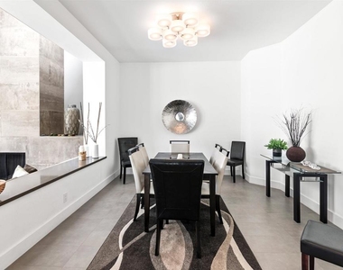 54877 Inverness Way - Photo Thumbnail 10