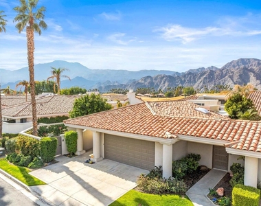 54877 Inverness Way - Photo Thumbnail 2