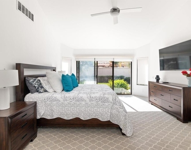 54877 Inverness Way - Photo Thumbnail 31