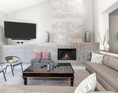 54877 Inverness Way - Photo Thumbnail 14