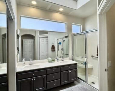 38071 Brandywine Avenue - Photo Thumbnail 14