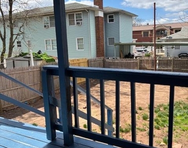 599 Amboy Avenue - Photo Thumbnail 5