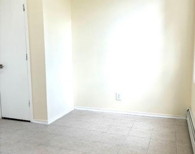 599 Amboy Avenue - Photo Thumbnail 23