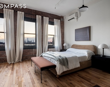 239 Banker Street - Photo Thumbnail 6