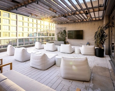 85 York Street - Photo Thumbnail 2