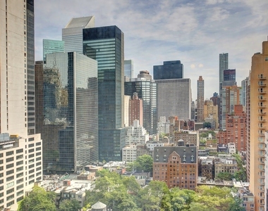 236 E 47th Street - Photo Thumbnail 7
