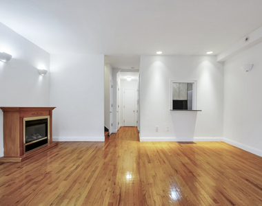 Penthouse at West 54th Street - Photo Thumbnail 1