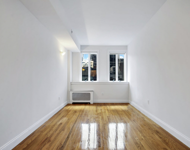 Penthouse at West 54th Street - Photo Thumbnail 3
