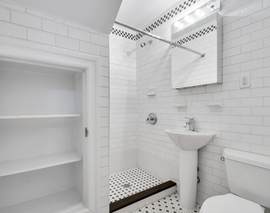 Penthouse at West 54th Street - Photo Thumbnail 5