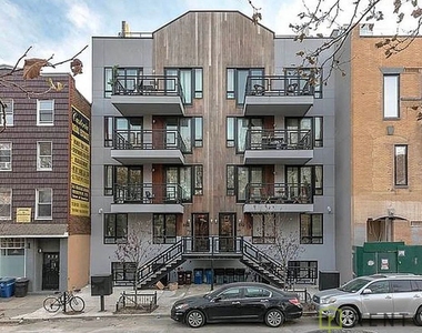 854 Metropolitan Avenue - Photo Thumbnail 8