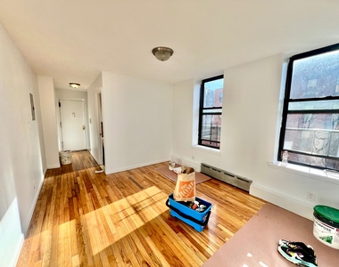  Putnam Avenue - Photo Thumbnail 8