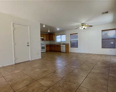 8904 Promised Land Avenue - Photo Thumbnail 10