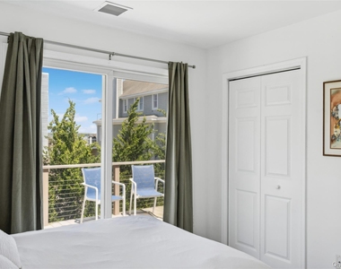 846 Dune Road - Photo Thumbnail 21