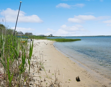 846 Dune Road - Photo Thumbnail 6