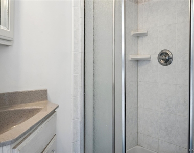846 Dune Road - Photo Thumbnail 17