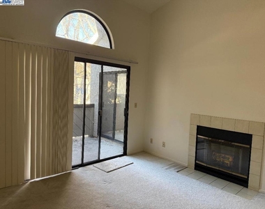 25850 Kay Ave - Photo Thumbnail 2