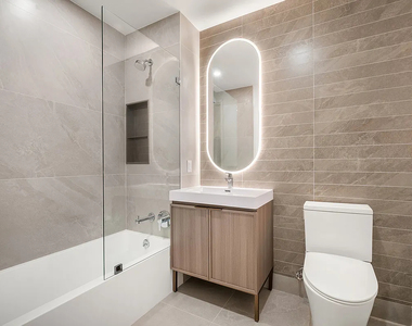 20 Rockwell Place - Photo Thumbnail 2