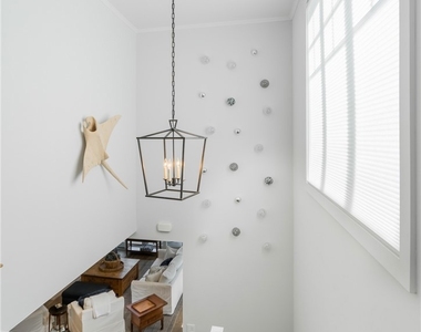 217 Coral Avenue - Photo Thumbnail 15