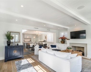 217 Coral Avenue - Photo Thumbnail 4