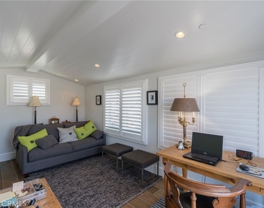 217 Coral Avenue - Photo Thumbnail 30