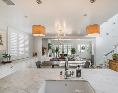 217 Coral Avenue - Photo Thumbnail 9