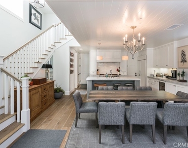 217 Coral Avenue - Photo Thumbnail 12