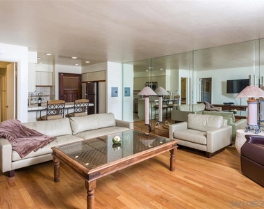 1558 Camino Del Mar - Photo Thumbnail 2