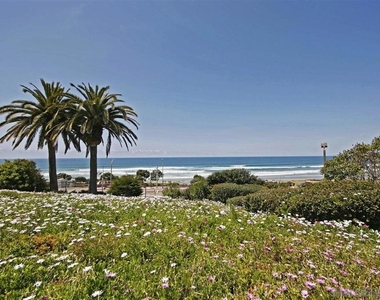 1558 Camino Del Mar - Photo Thumbnail 22