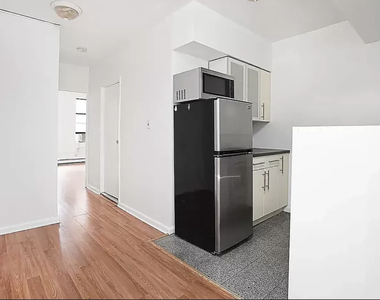 45 Avenue B - Photo Thumbnail 3