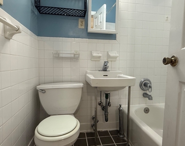 1672 Park Avenue - Photo Thumbnail 13