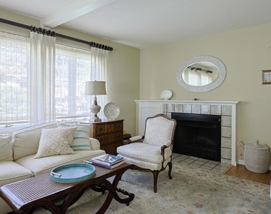 237 E Avenue - Photo Thumbnail 7