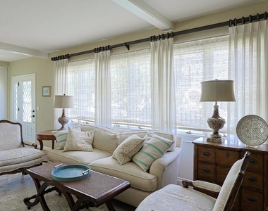 237 E Avenue - Photo Thumbnail 9