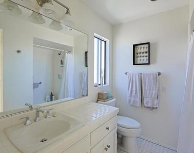 237 E Avenue - Photo Thumbnail 36