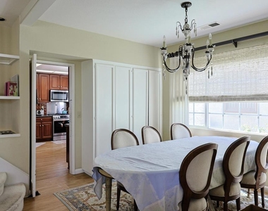 237 E Avenue - Photo Thumbnail 10