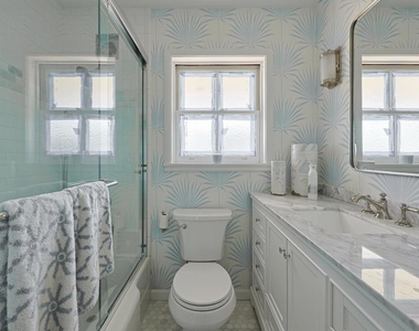 237 E Avenue - Photo Thumbnail 17