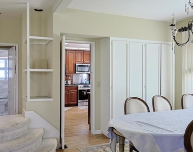 237 E Avenue - Photo Thumbnail 11