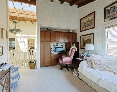 237 E Avenue - Photo Thumbnail 24